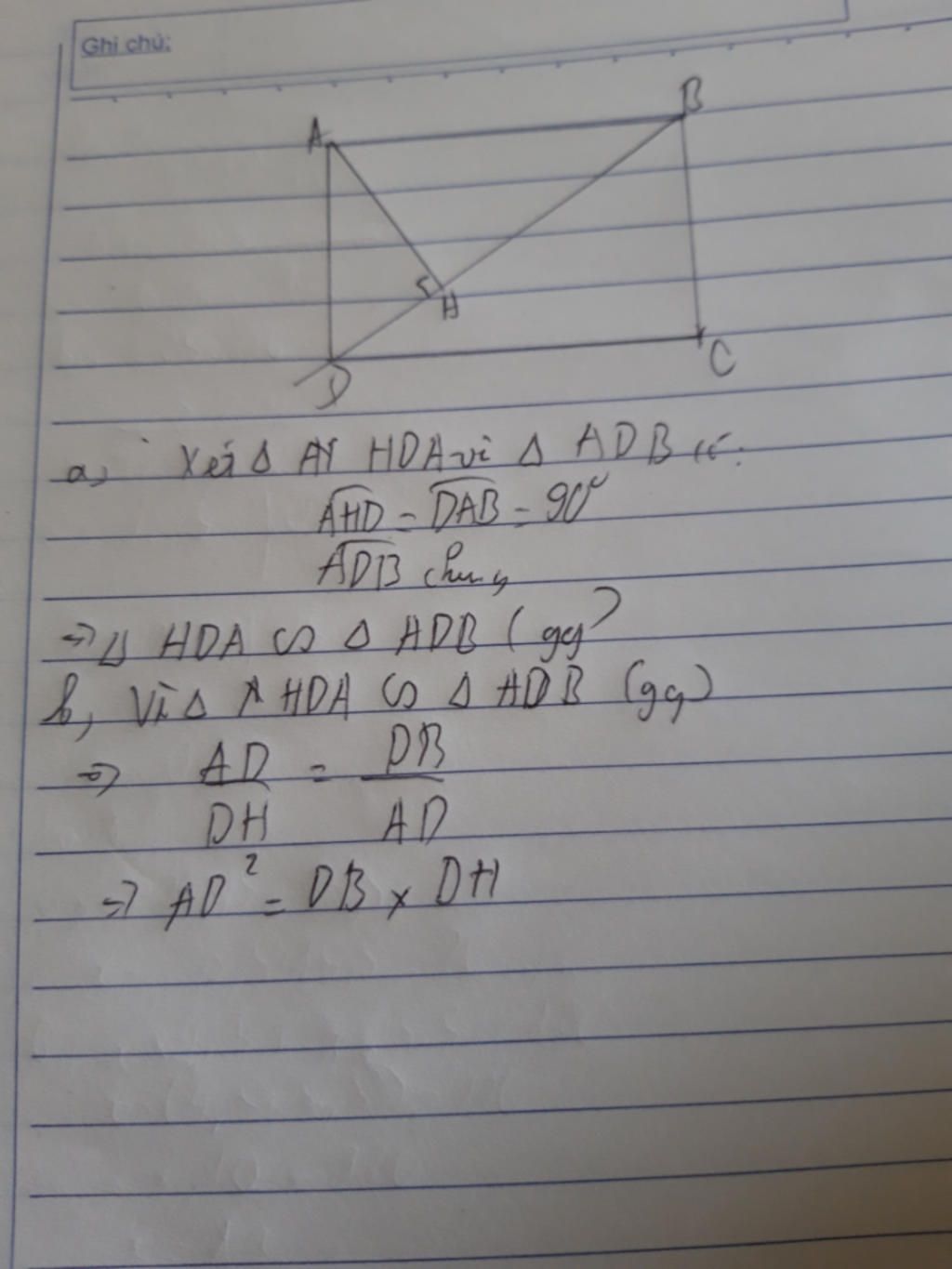 Cho hình chữ nhật ABCD, với H là trung điểm của BD. Chứng minh tam giác AHB đồng dạng với tam giác CBD.
