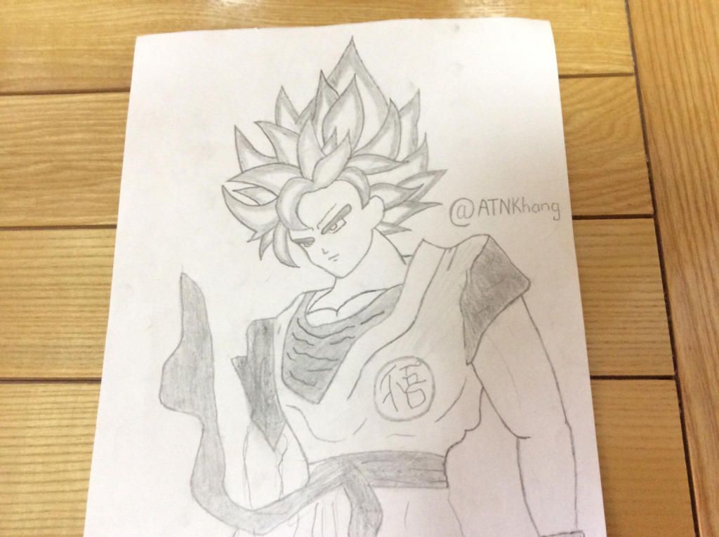 Mềm mại, uyển chuyển và đầy năng lượng, Goku là nhân vật đầy sức hút mà ai cũng đều yêu thích. Hãy thỏa mãn sự yêu mến của mình bằng cách xem hình ảnh vẽ Goku bằng bút chì, nơi tinh tế của nghệ thuật tạo nên một tác phẩm đầy ấn tượng.