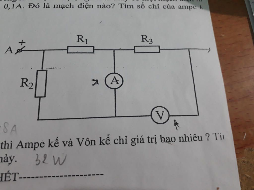 Cho mạch điện có sơ đồ như hình vẽ biết R1 = 12 ôm R2 bằng R3 = 6 ...