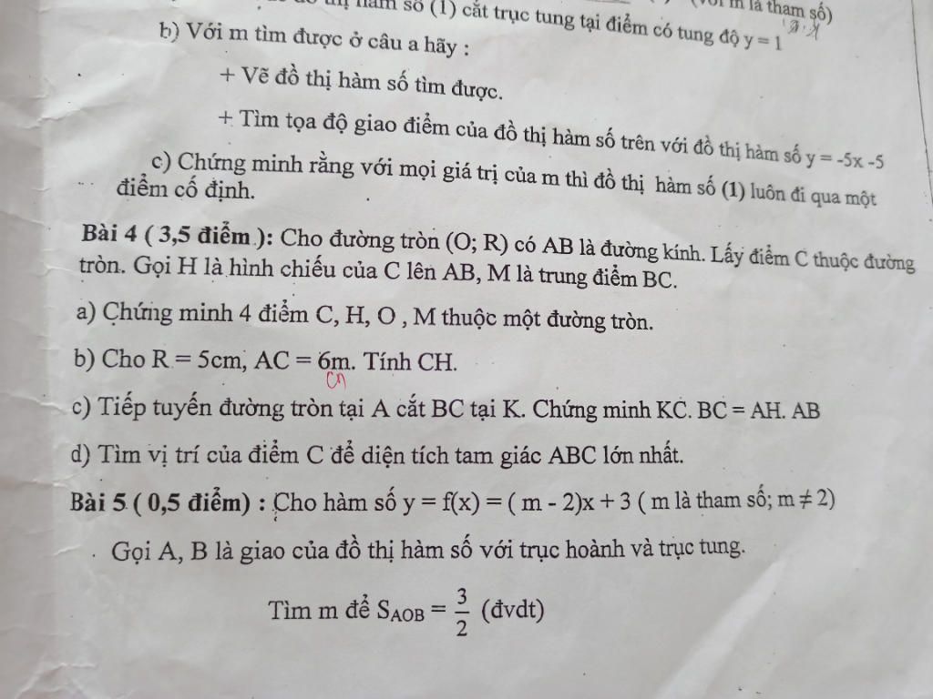 Tham số hàm số - Khám phá sức mạnh của tham số hàm số và tìm hiểu cách nó có thể thay đổi hình dạng đồ thị của một hàm số. Xem các ví dụ thú vị và đầy thử thách để cải thiện kĩ năng làm việc với tham số hàm số.