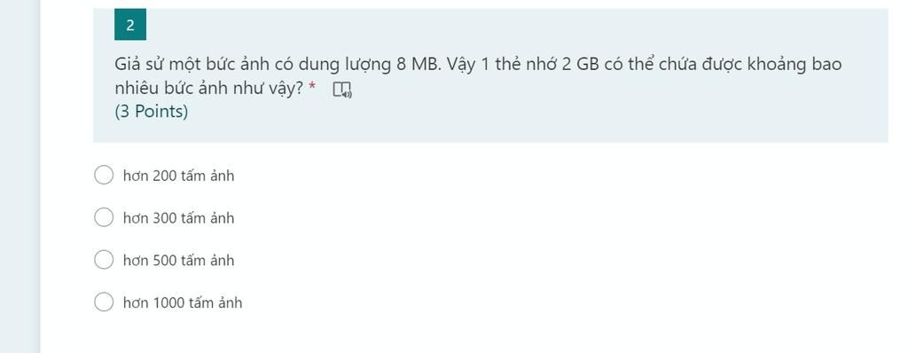 Dung lượng thẻ nhớ là yếu tố quan trọng và tính linh hoạt cho những người thường xuyên lưu trữ và xử lý dữ liệu. Lựa chọn thẻ nhớ có dung lượng lớn sẽ giúp bạn giải phóng không gian lưu trữ trên thiết bị của mình và chuyển đổi dữ liệu dễ dàng hơn.