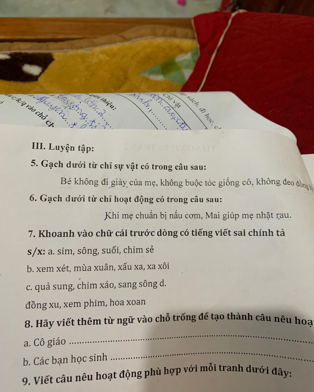 Tại sao việc thực hiện gạch dưới từ chỉ sự vật trong câu có thể giúp nâng cao kỹ năng đọc hiểu và tiếng Việt?