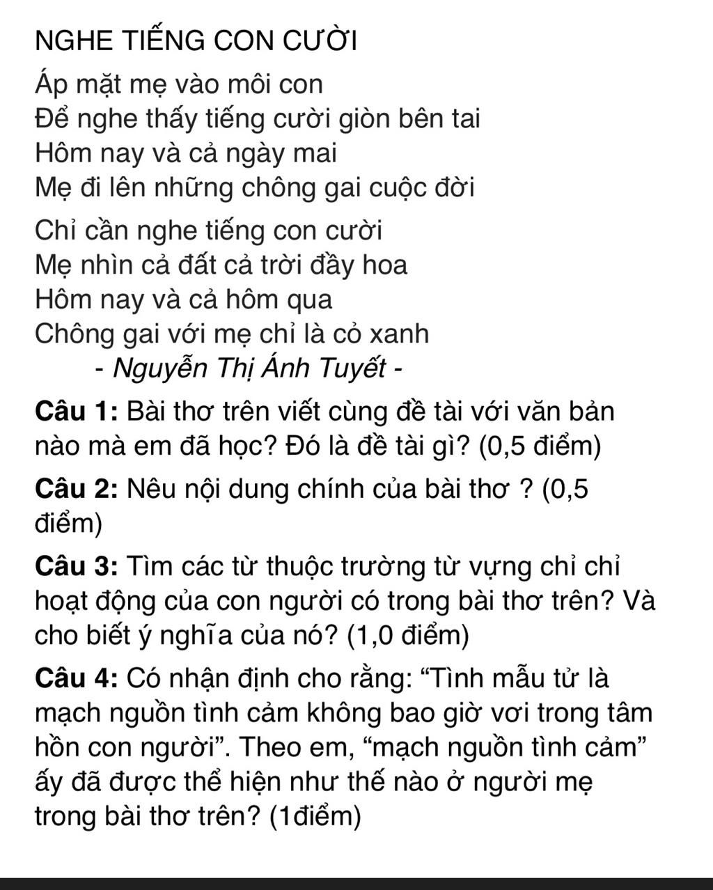 NGHE TIẾNG CON CƯỜI Áp mặt mẹ vào môi con Để nghe thấy tiếng cười ...