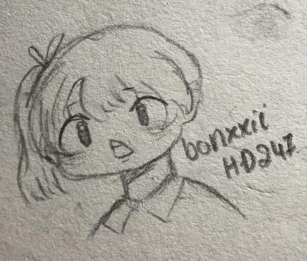 vẽ anime/semi/chibi/truyền thần. NL: không nghĩ rằng mình lại trả lời 1 ...