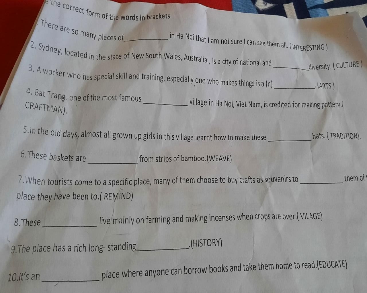 D?: Give the correct form of the words in brackets Et o et ? h?a cho 5 ...