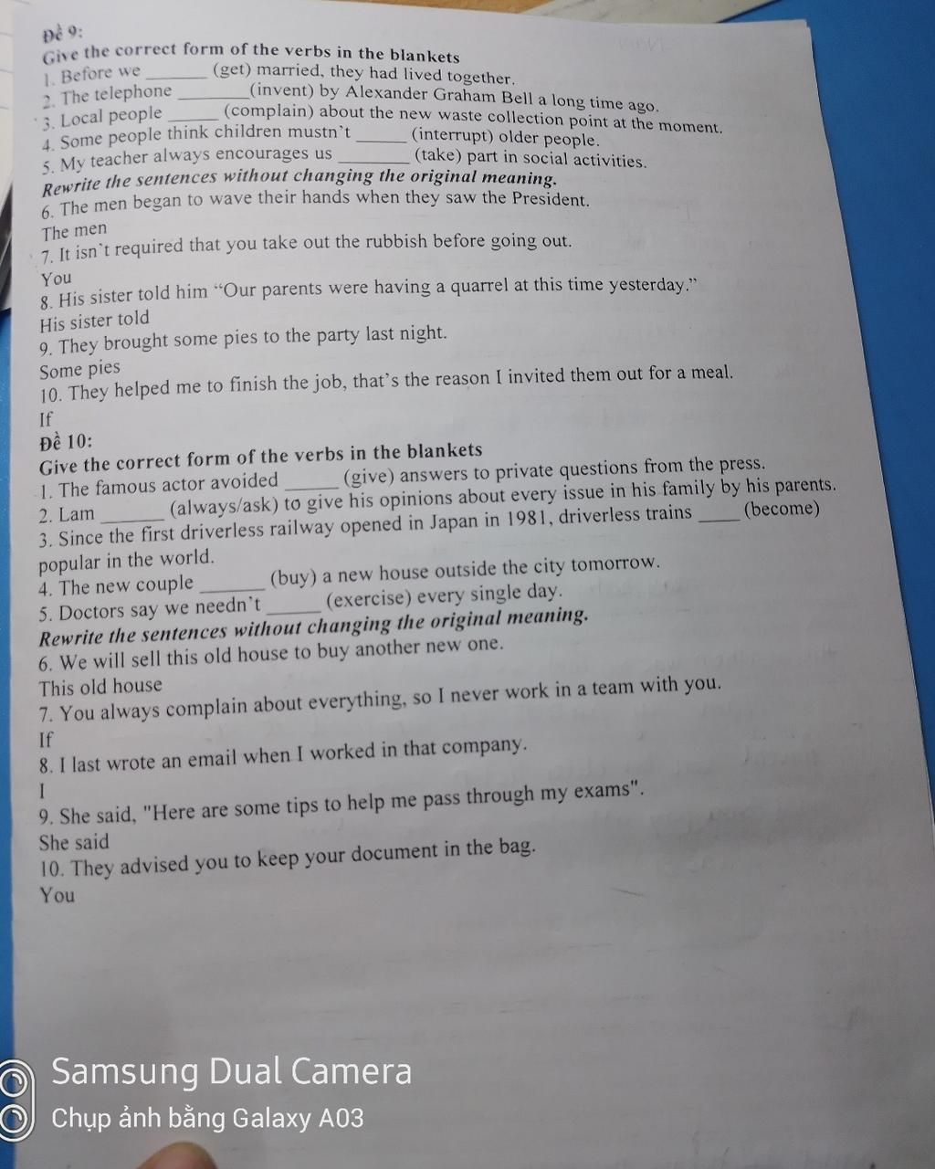 CÁC BẠN GIÚP MÌNH VỚI MAI MÌNH PHẢI NỘP RỒI.MONG CÁC BẠN GIÚP ĐỠ De 9