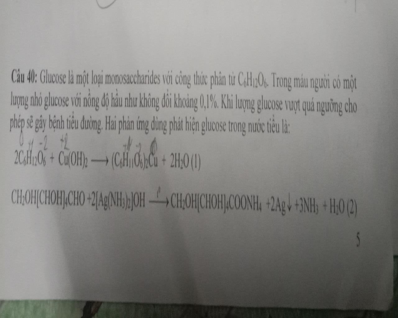 Xác định giùm em số oxi hoá trong 2 phản ứng này với ạ Câu 40: Glucose ...