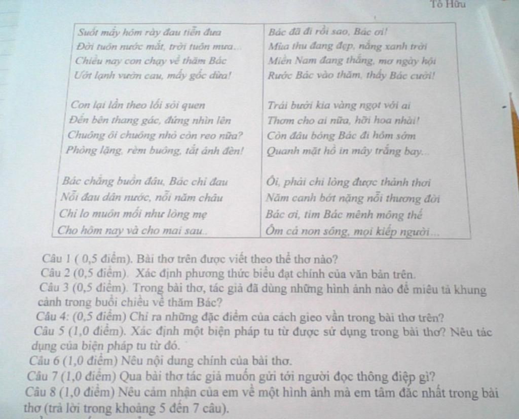 To Hữu Suốt mấy hôm rày đau tiễn đưa Đời tuôn nước mắt trời tuôn mưa ...